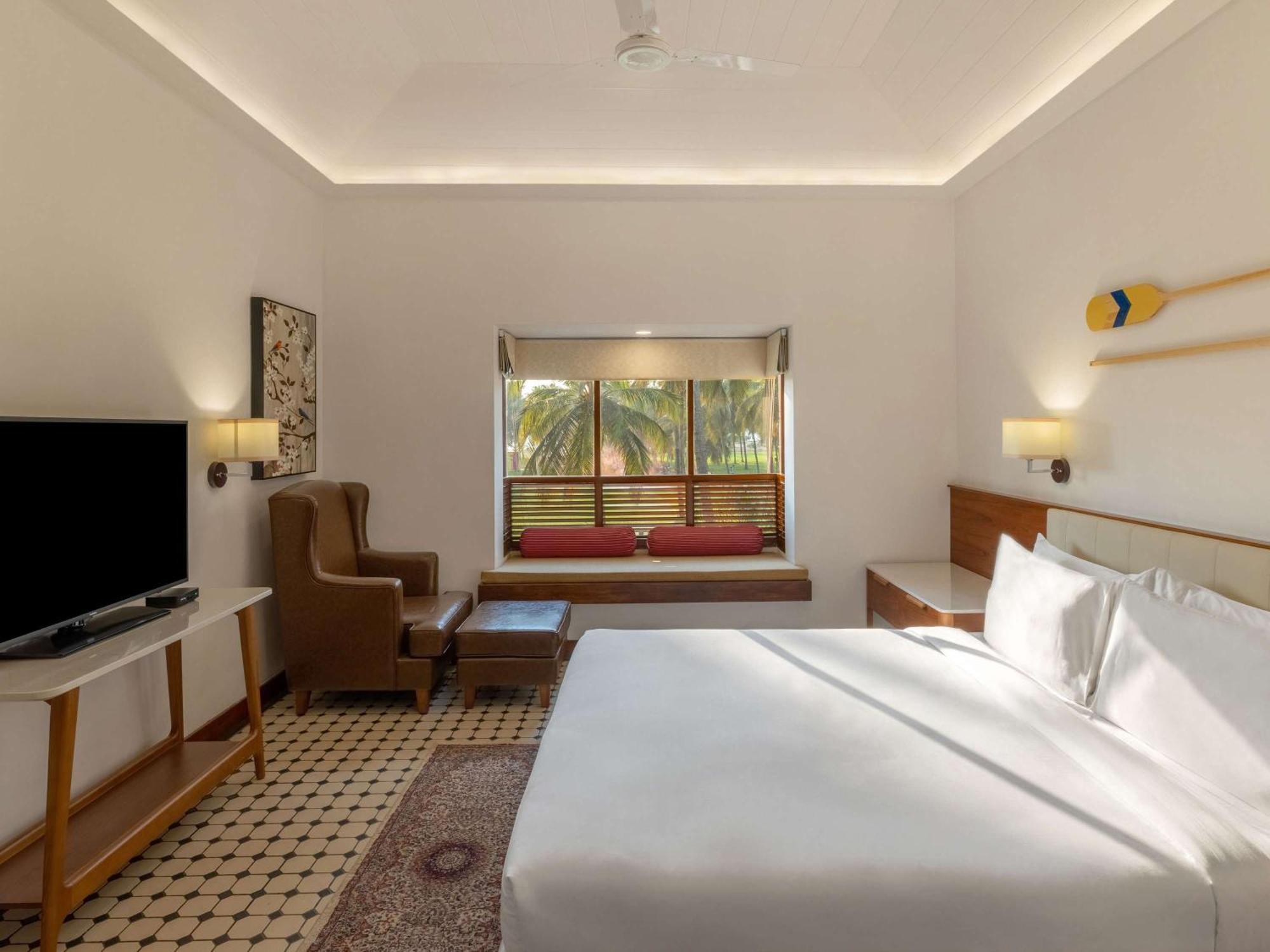 Novotel Goa Dona Sylvia Resort Кавелосим Екстериор снимка