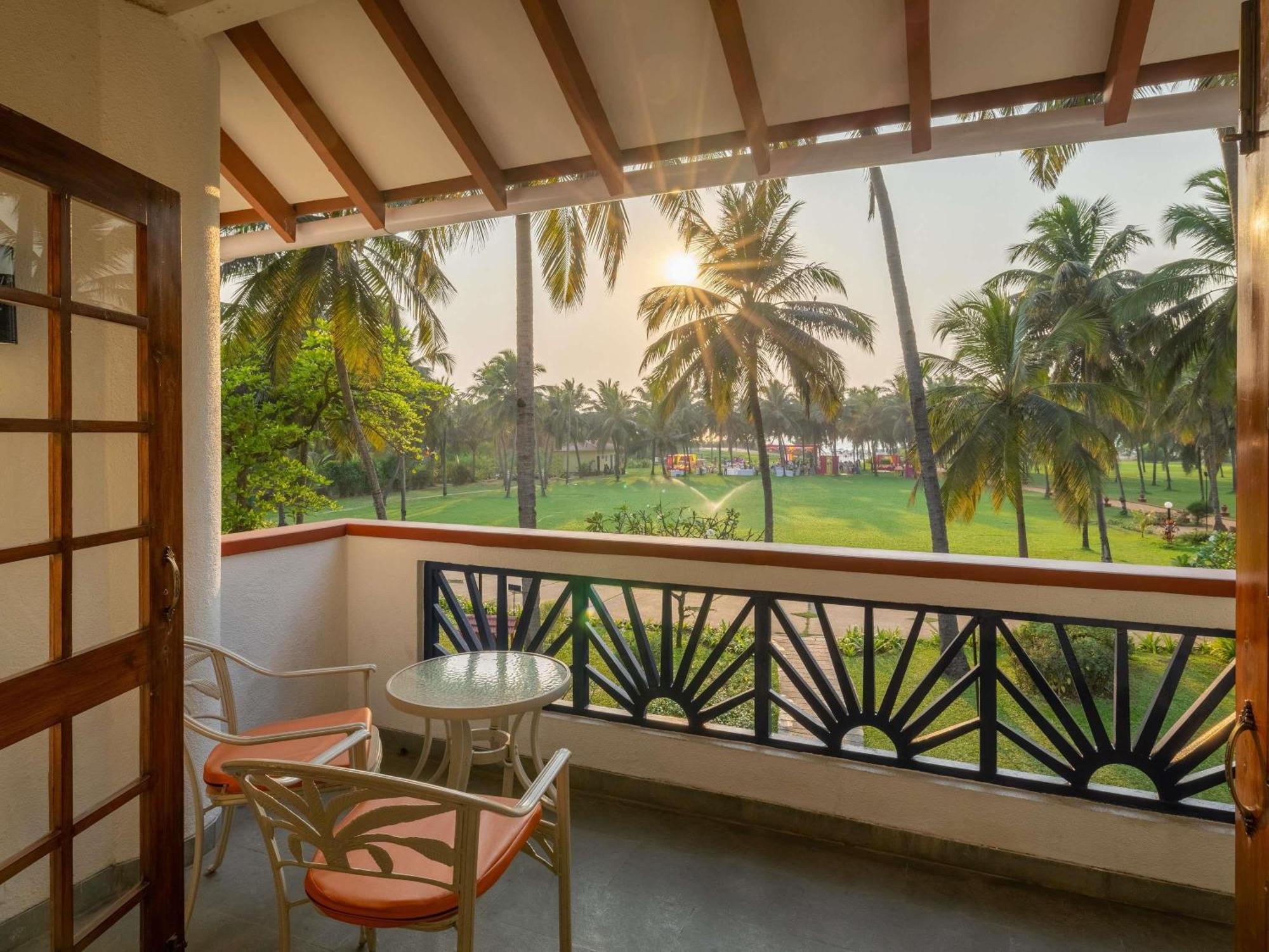 Novotel Goa Dona Sylvia Resort Кавелосим Екстериор снимка